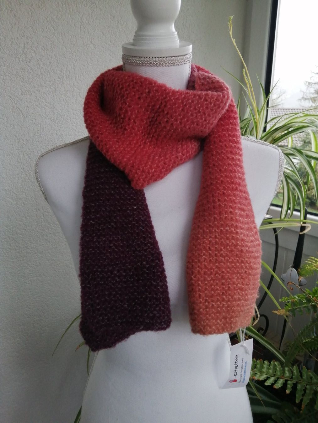 Foulard & Sciarpe: Schal handgestrickt, 140x25cm – Nuovo (secondo la descrizione) da Altstätten SG venduto da wil_knl9