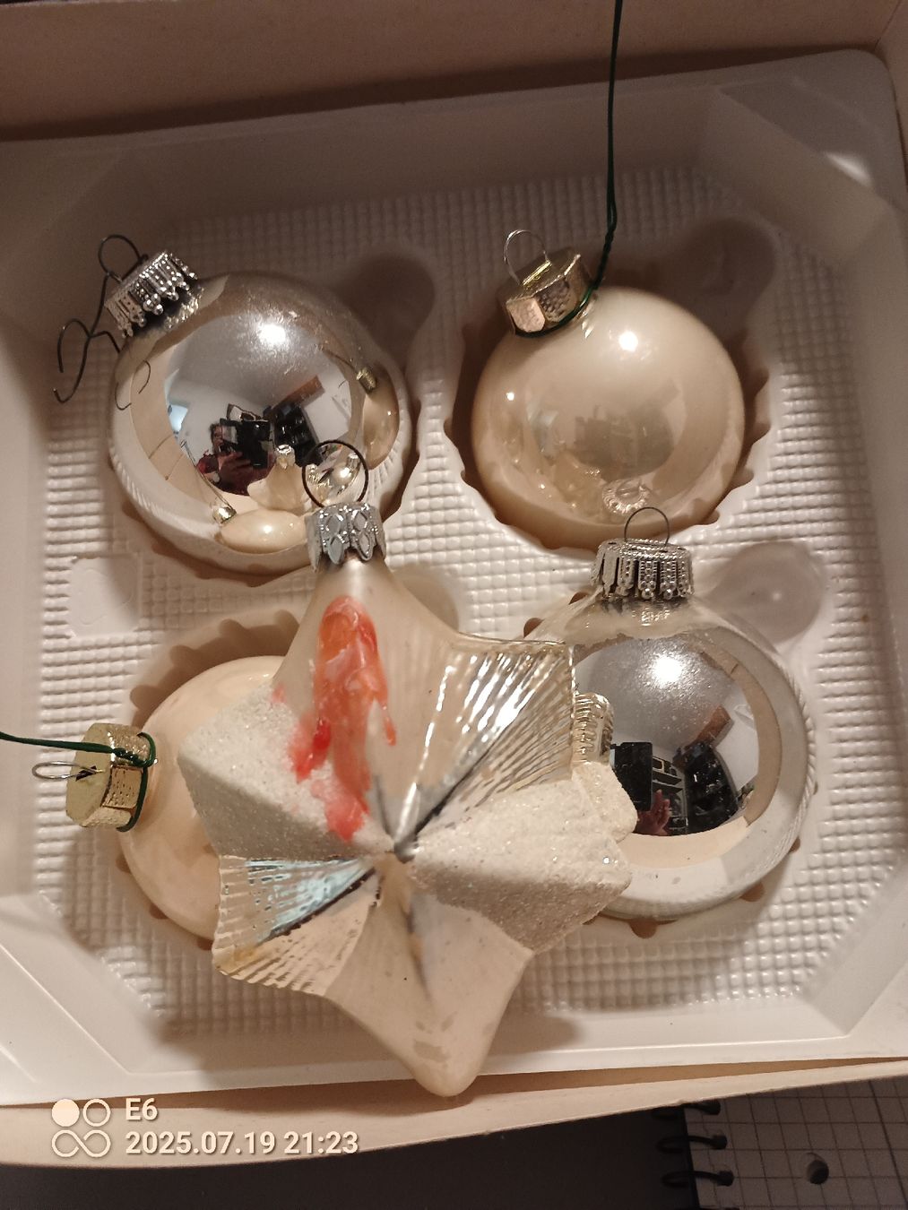 Tutte le decorazioni: Paket mit Weihnachts/Baumschmuck – Usato da Zürich venduto da Mitzi6 7