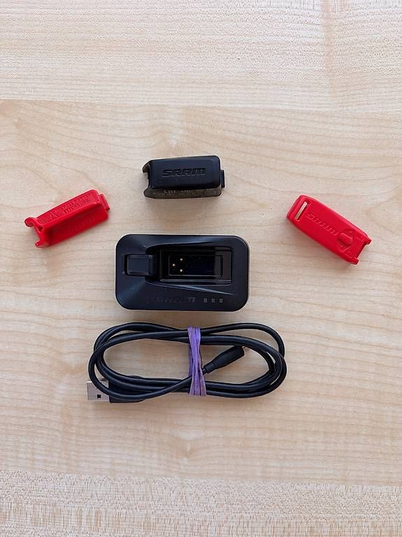 Ersatzteile: SRAM eTap Batterie inkl. Ladegerät – Gebraucht aus Hildisrieden von Surfboy4ever