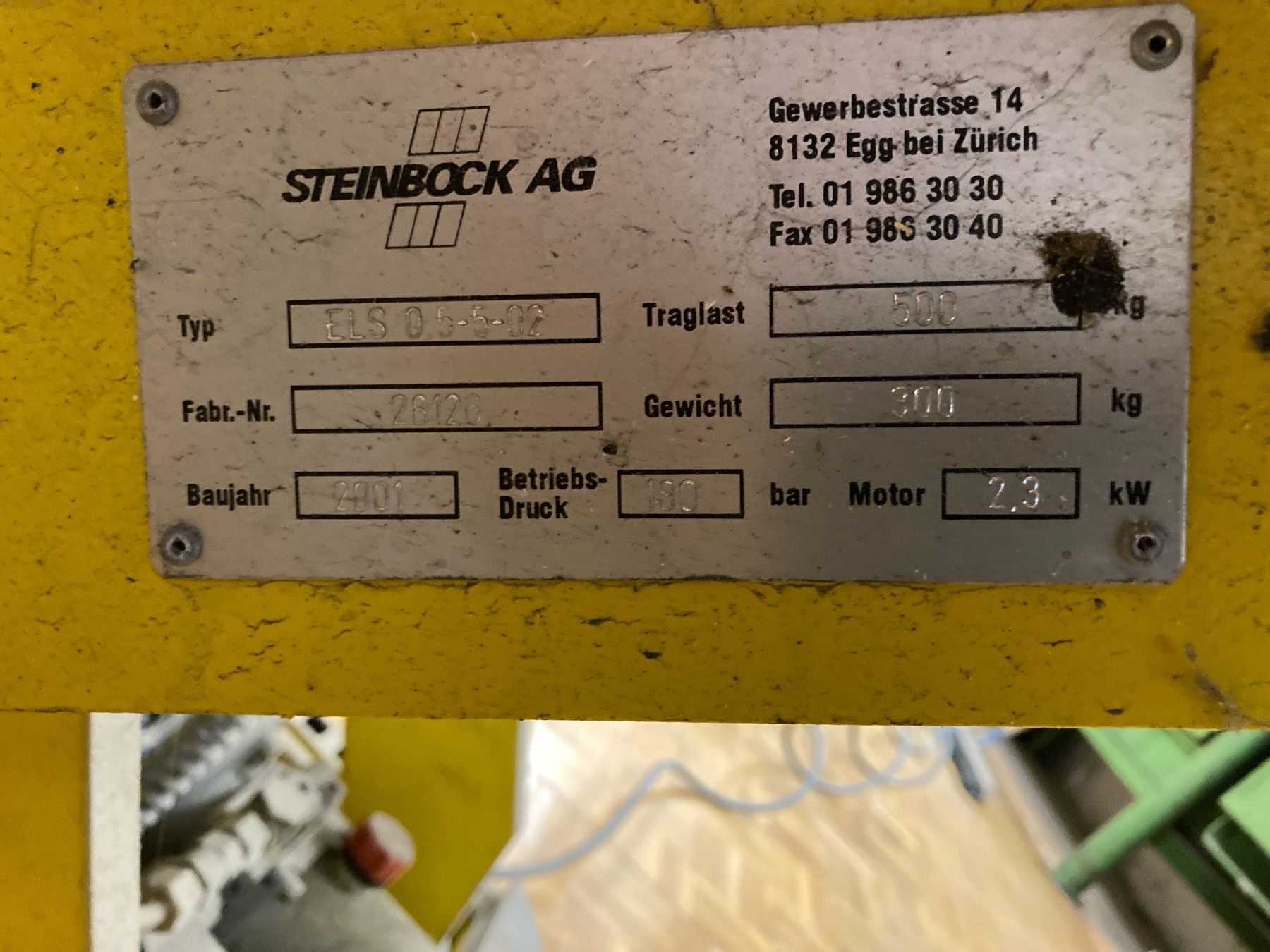 Hebebühne & Wagenheber: kleine Hebebühne elektrisch – Gebraucht aus Volketswil von  3