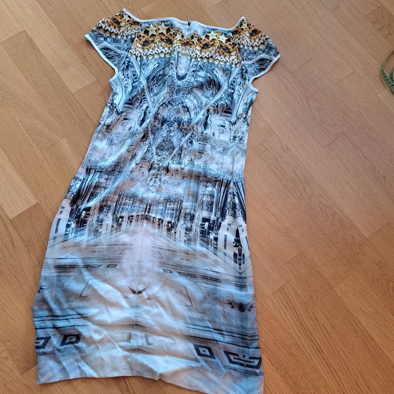 Vestiti: JustCavalli, Kleid, Gr 40 – Usato da Adliswil venduto da Marlotti 1