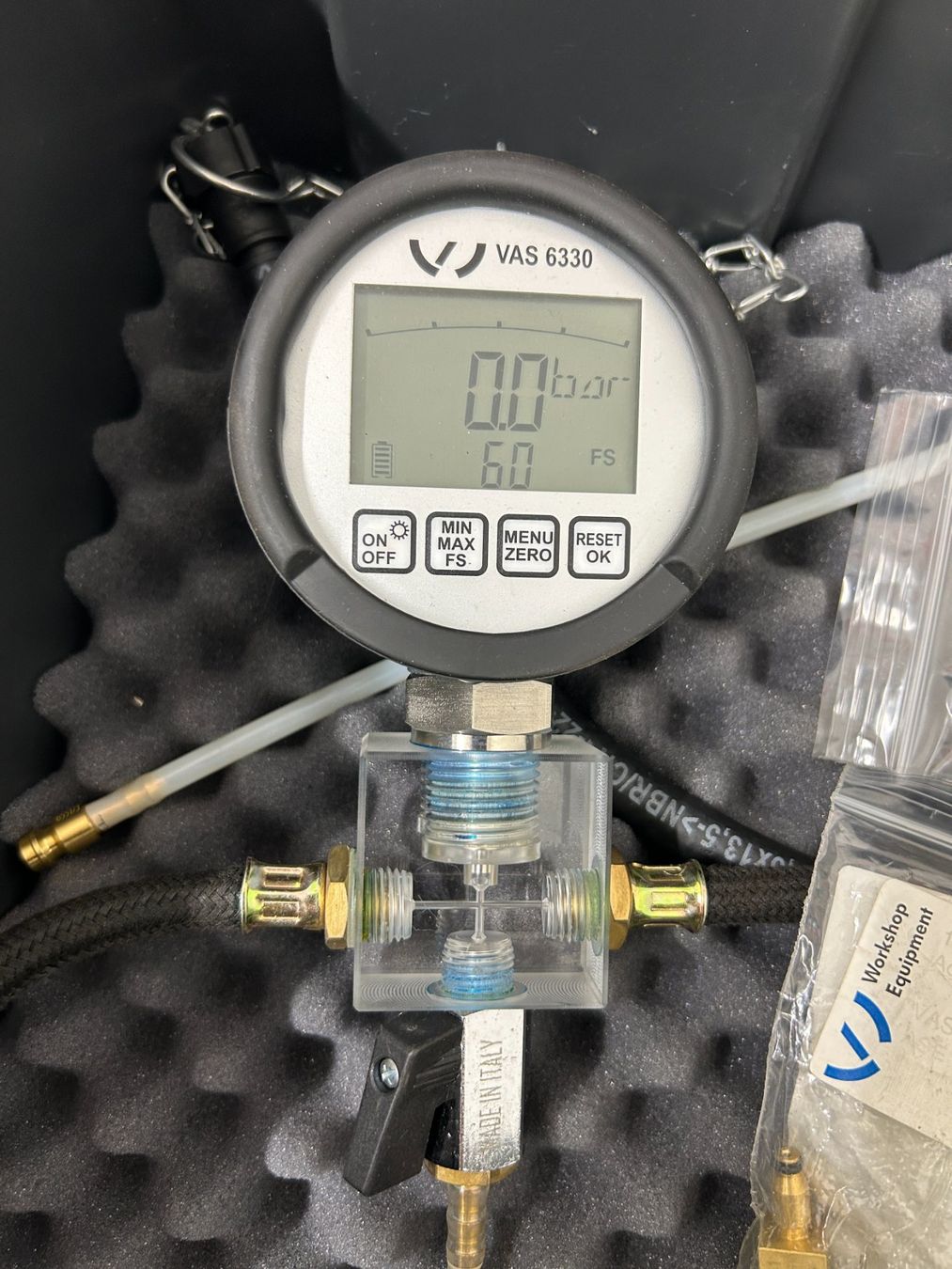 Messen: VAS 6551 + VAS 6330 Diagnosegeräte Kraftstoff – Gebraucht aus Zizers von Tommasidario 2