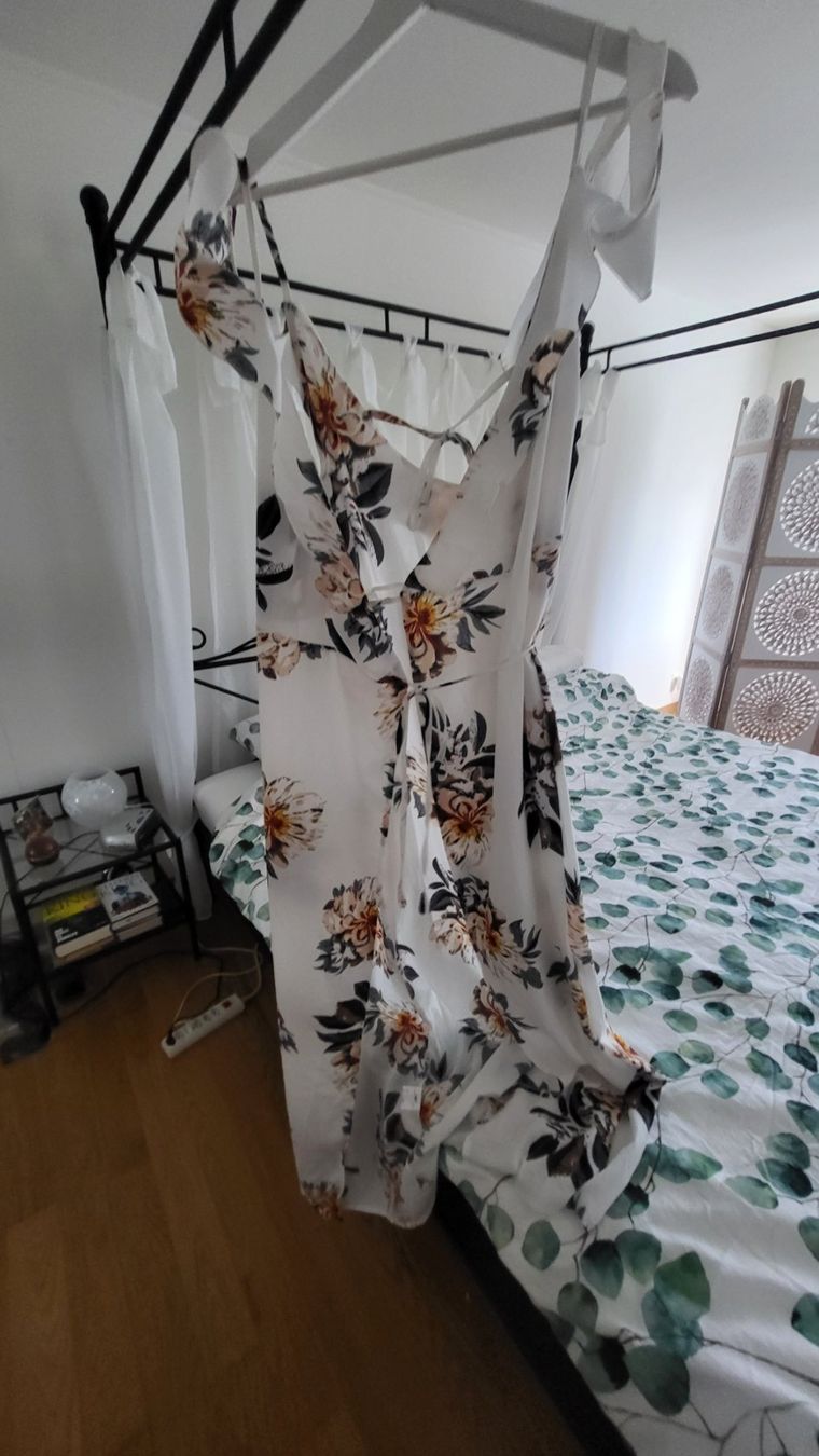 Vestiti: Schönes Wickelkleid – Usato da Sevelen venduto da Cleo82 1