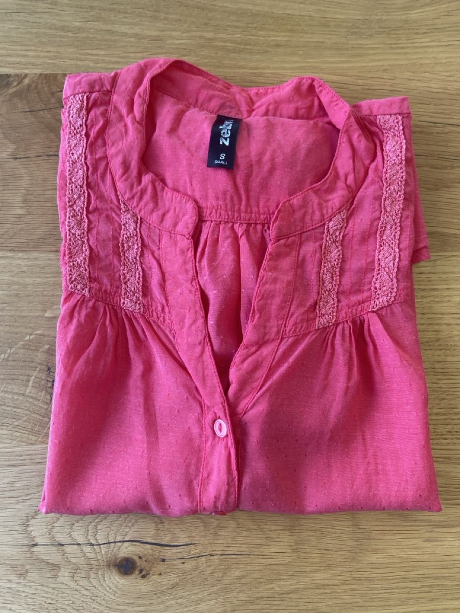 Camicette: Bluse Damen kurzarm Gr.S – Usato da Arth venduto da ssu_8v2j 1