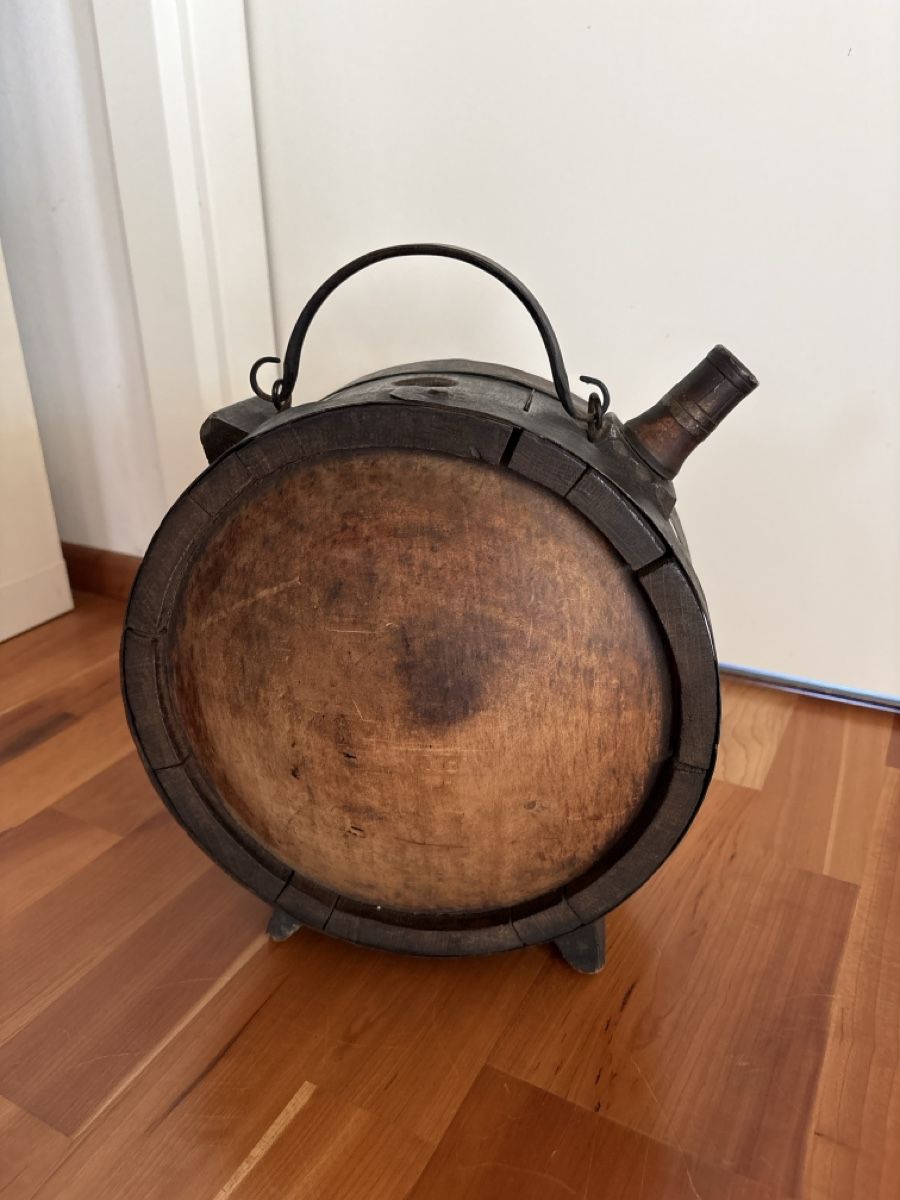 Zubehör: alte Fass-Flasche aus Holz – Gebraucht aus Rümlang von euqinom16 2