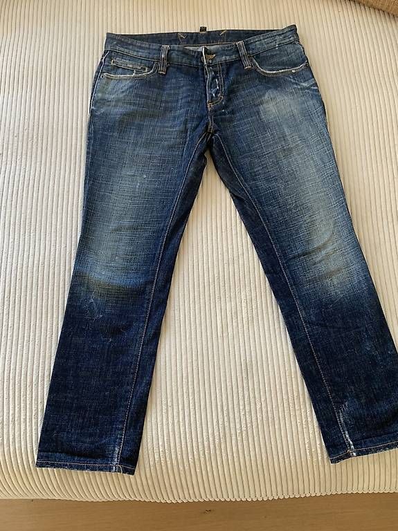 Dsquared2 Jeans: Dsquared2 Herren Jeans Gr.50 – Gebraucht aus Davos Dorf von BenoitFichaux 1