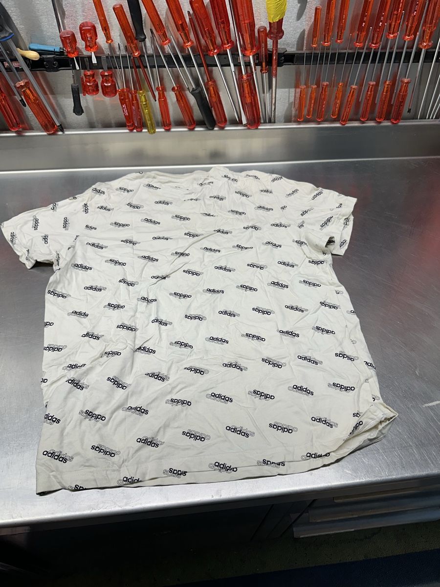 Adidas T-Shirts: T-Shirt Adidas – Gebraucht aus Schwende von weesli 4