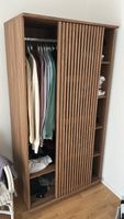Kleiderschrank