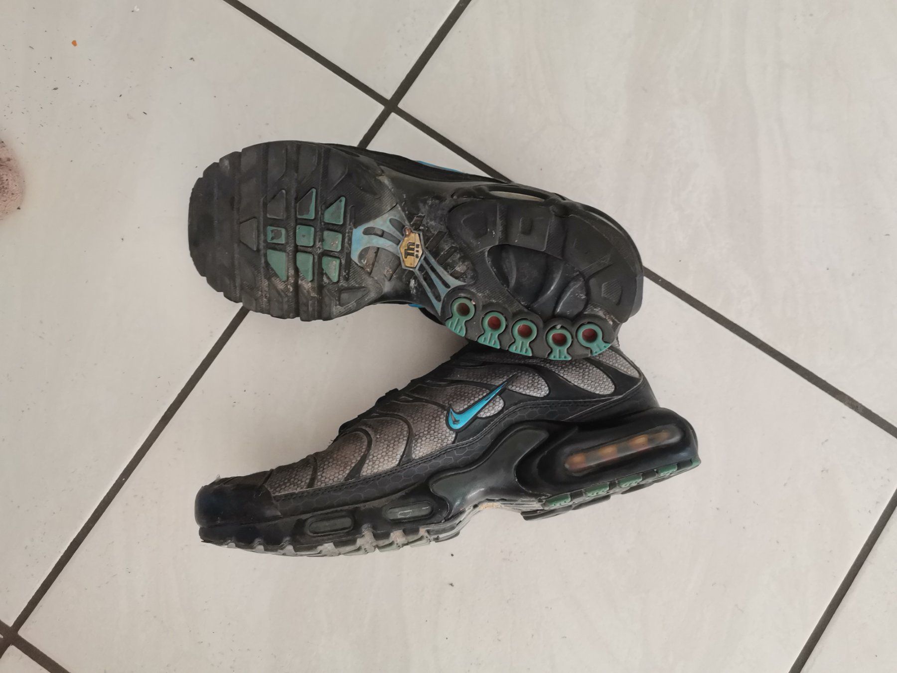 Nike Scarpe da uomo: Nike TN Air – Usato da Therwil venduto da JeannysTrendStyle