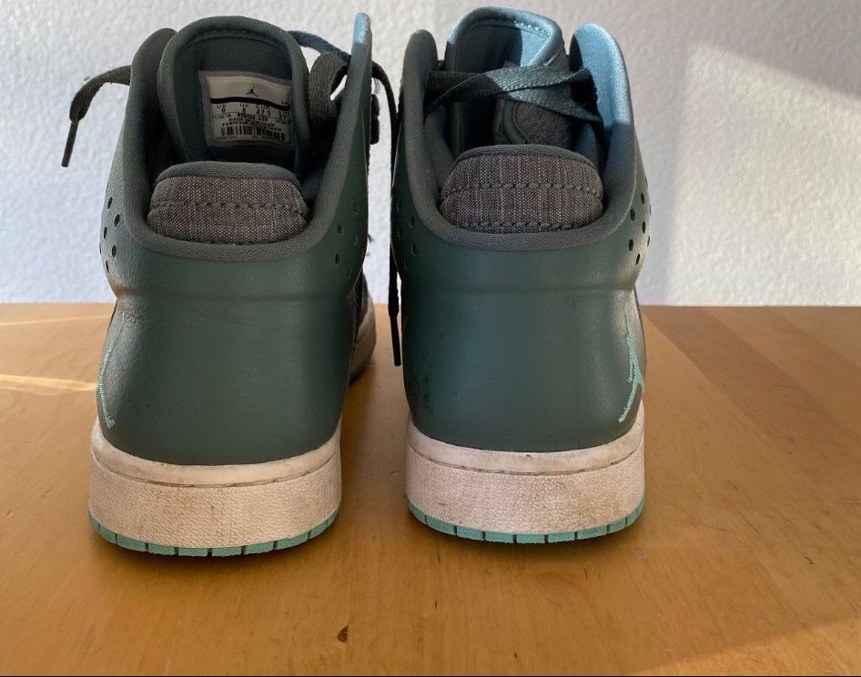 Jordan Herrenschuhe: JORDAN 1 FLIGHT 4 (42.5) Nike – Gebraucht aus Geneve von Monthoux13 2
