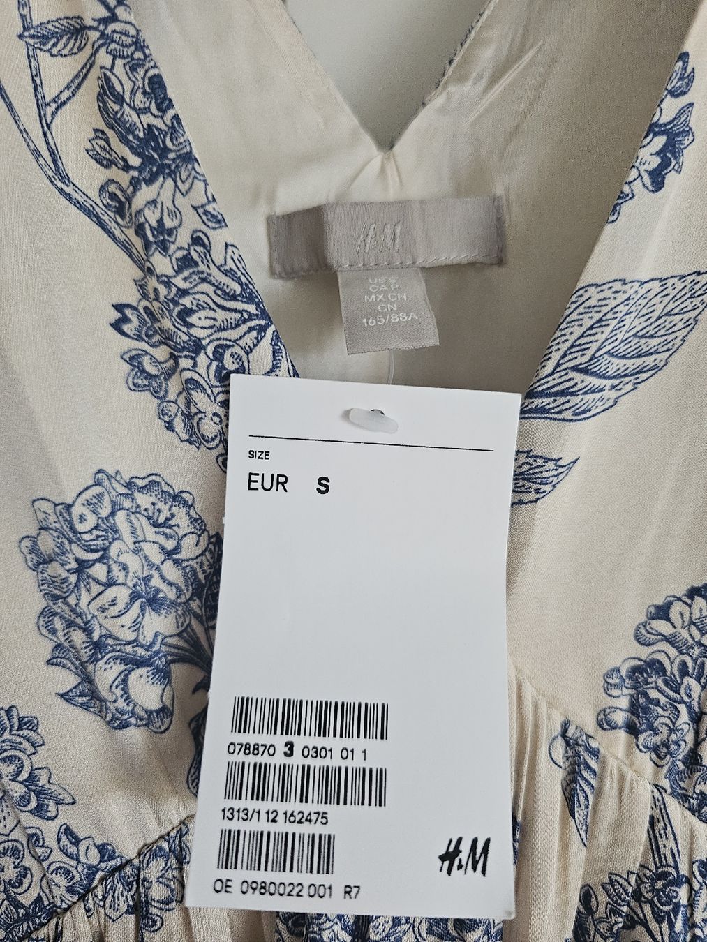 H&M Kleider: Maxikleid H&M Blumenmuster Blau Weiss Grösse S – Neu und originalverpackt aus Aesch ZH von _tigerlily_ 6
