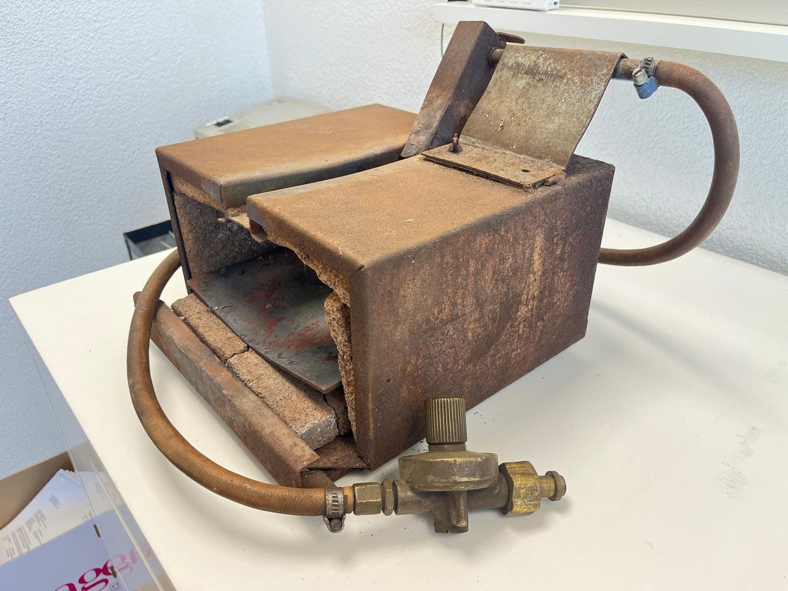 Altri mobili d'antiquariato: Schmidofen, Esse, Schmelzofen – Usato da Niederwil AG venduto da Maeder_AG 1