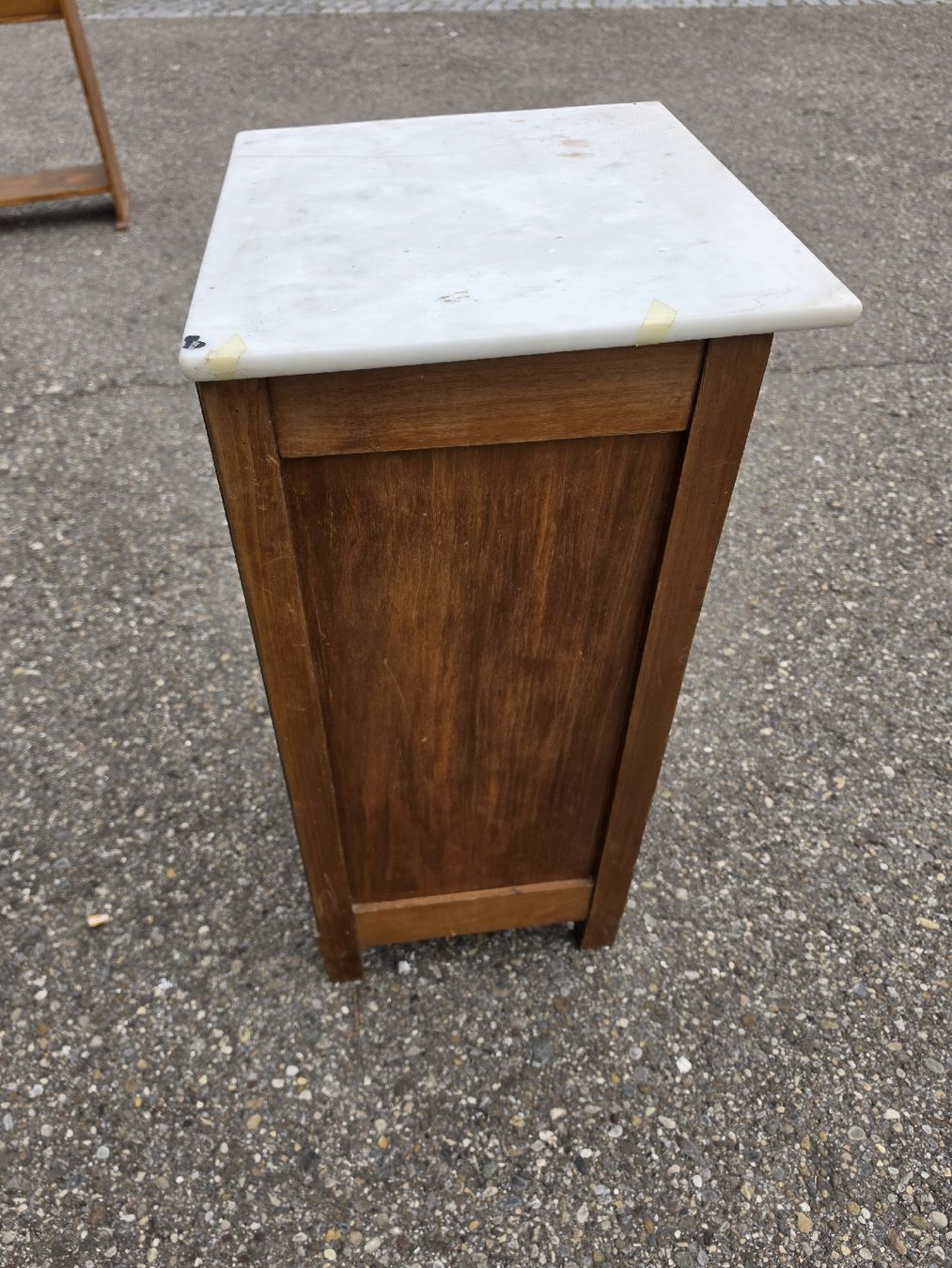 Comodini: Antikes Lavabo-Möbel mit Marmorplatte, Vintage Look. – Usato da Mettlen venduto da elios0888 4