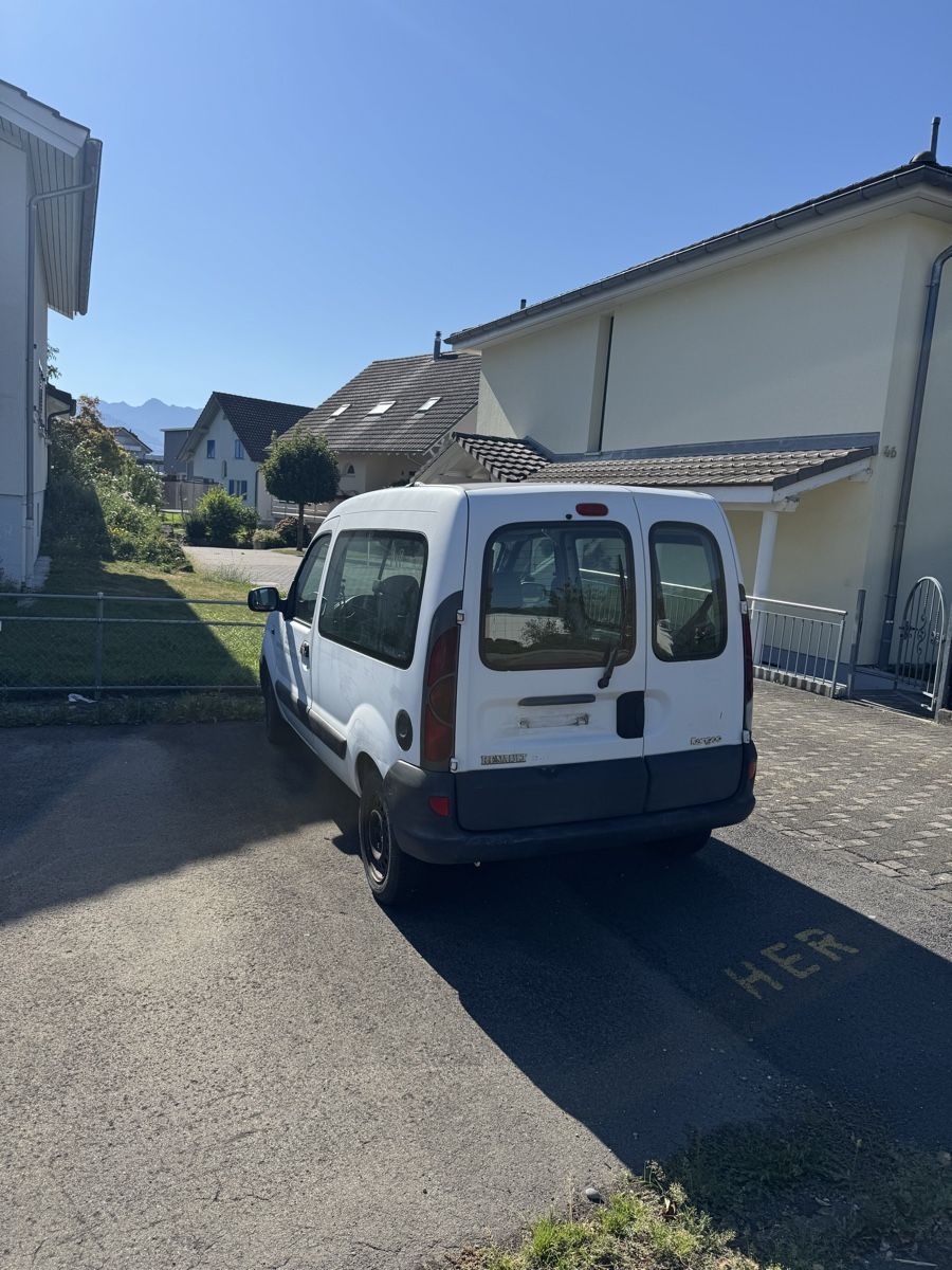 Autos: Renault Kangoo 1.2 – D'occasion à Oberriet SG par bue_z8st 3
