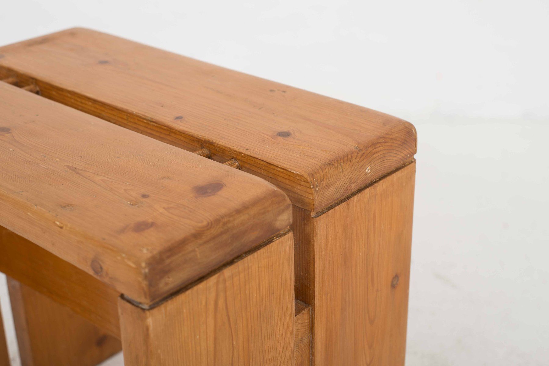 Sgabelli: Charlotte Perriand les Arcs Hocker – Usato da Zürich venduto da STUZH38 5