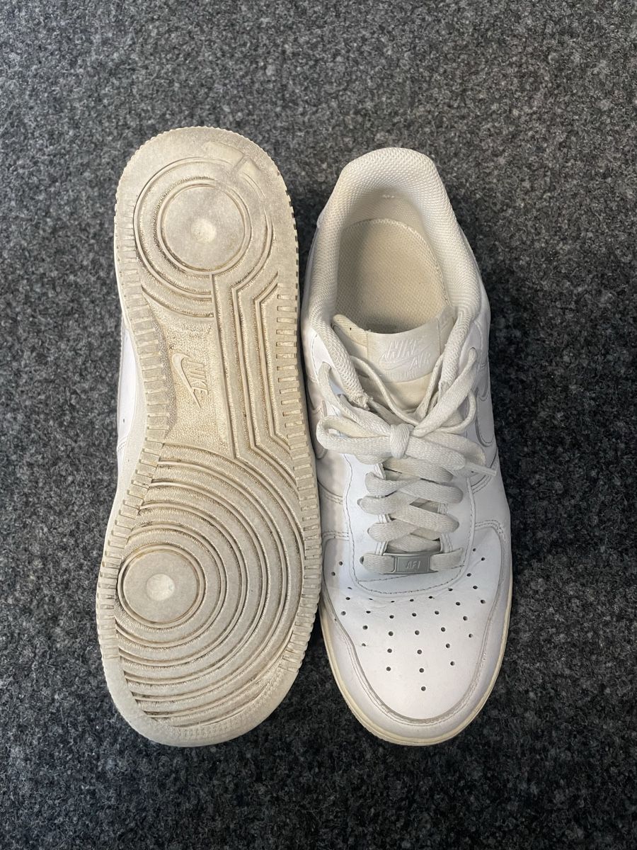 Scarpe da uomo: Nike Air Force 1 – Usato da Adliswil venduto da mei_f5ps 2