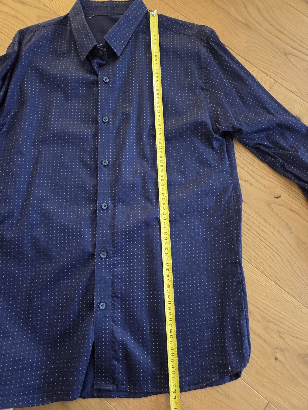 Camicie: Herrenhemd, dunkelblau m. Muster, Gr. ca. L massgeschneidert – Usato da Wetzikon ZH venduto da mar_8jrl 4