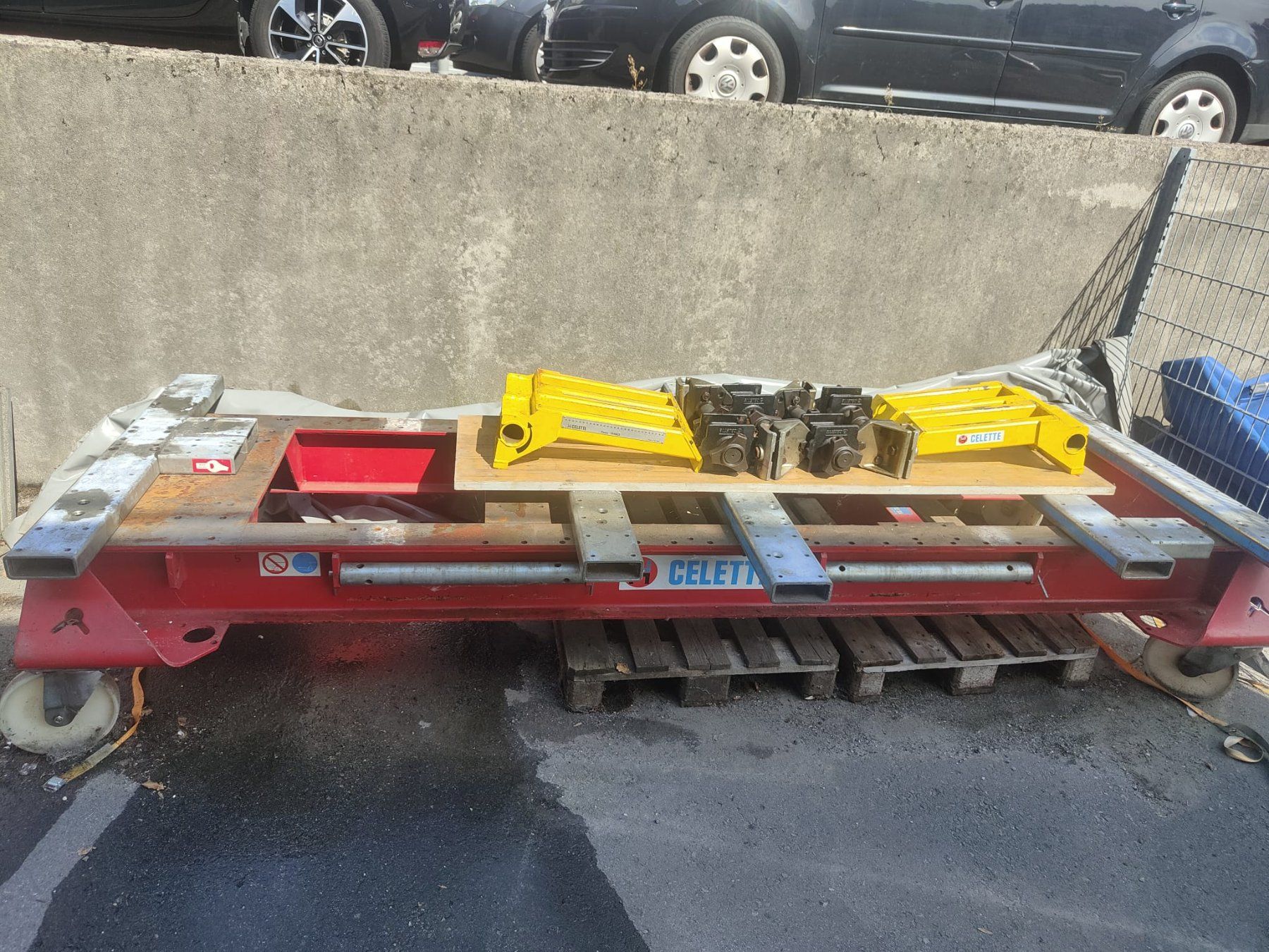 Tous les outils: Richtbank Celette – D'occasion à Lömmenschwil par inf_7jfj