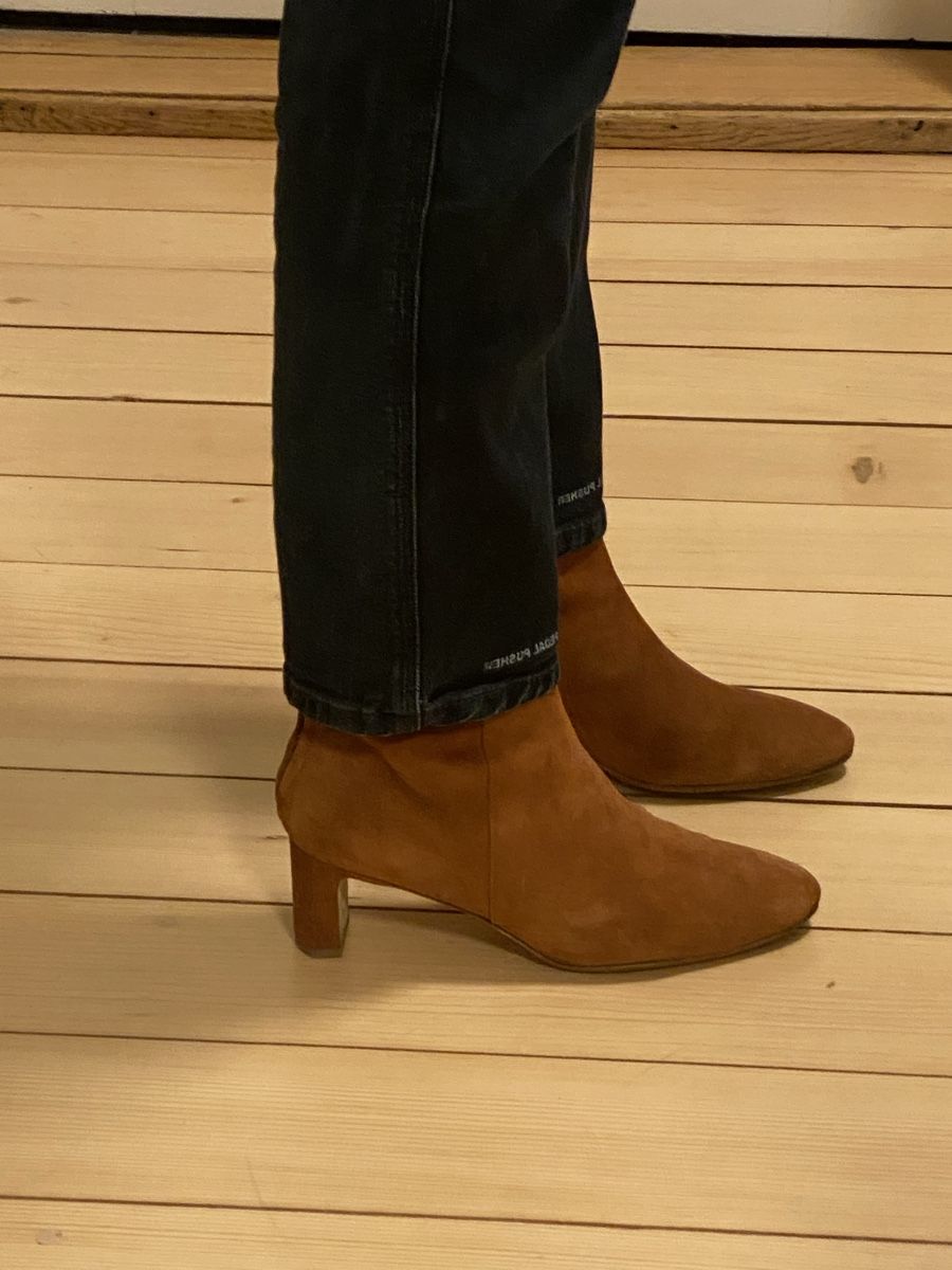 Scarpe per cavalli: Aeyede Stiefeletten suede brown 37 – Usato da Zürich venduto da ran_gl69 2