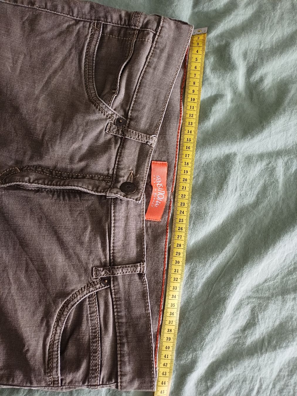 Jeans: Braune Jeans, Grösse 42 – Usato da Weinfelden venduto da LAUI2 2
