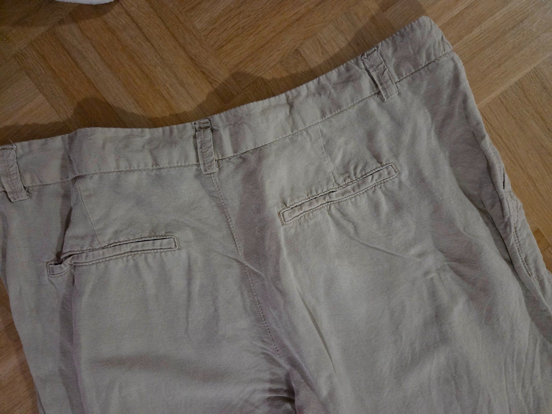 C&A Pantaloni: Leinengemisch-Hose, sommerlich, 44, beige/hellolive – Usato da Liestal venduto da ITOlio 2
