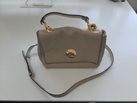 Coccinelle "Liya" Leder-Handtasche – Beige / Taupe