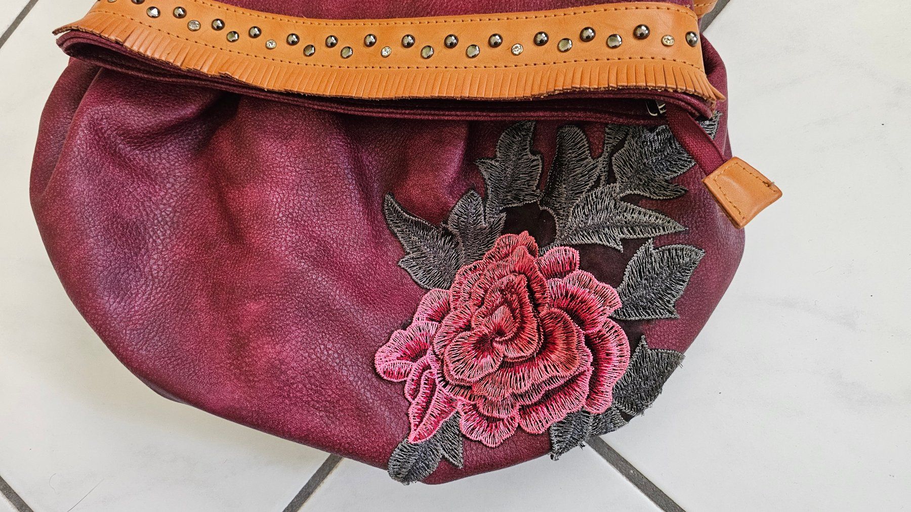 Desigual Borse: Desigual Tasche mit Rose – Usato da Witterswil venduto da Regus 6