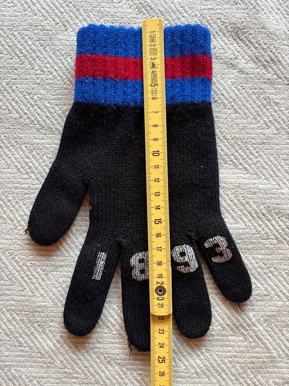 Gants & mitaines : FC BASEL Muttenzerkurve Handschuhe - ca. von 2006 – D'occasion à Aarberg par umearocks 2