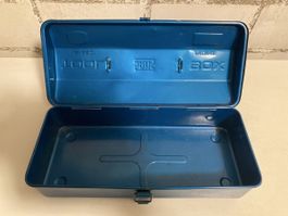 Leere Werkzeugbox 36x15x11 cm hoch
