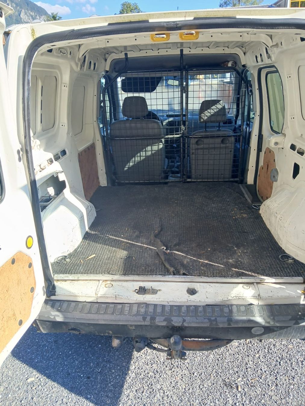 Ford Veicoli commerciali: Ford Transit Connect fourgon blanc 2005 occasion – Usato da Riddes venduto da Tech-1 5