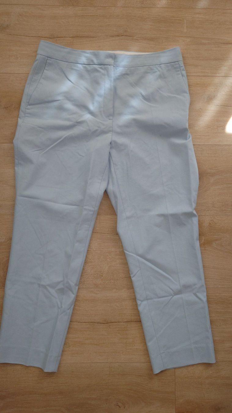 Zara Pantalons: Schöne Hellblaue Hose von Zara – D'occasion à Rheinau par Nachtflug8