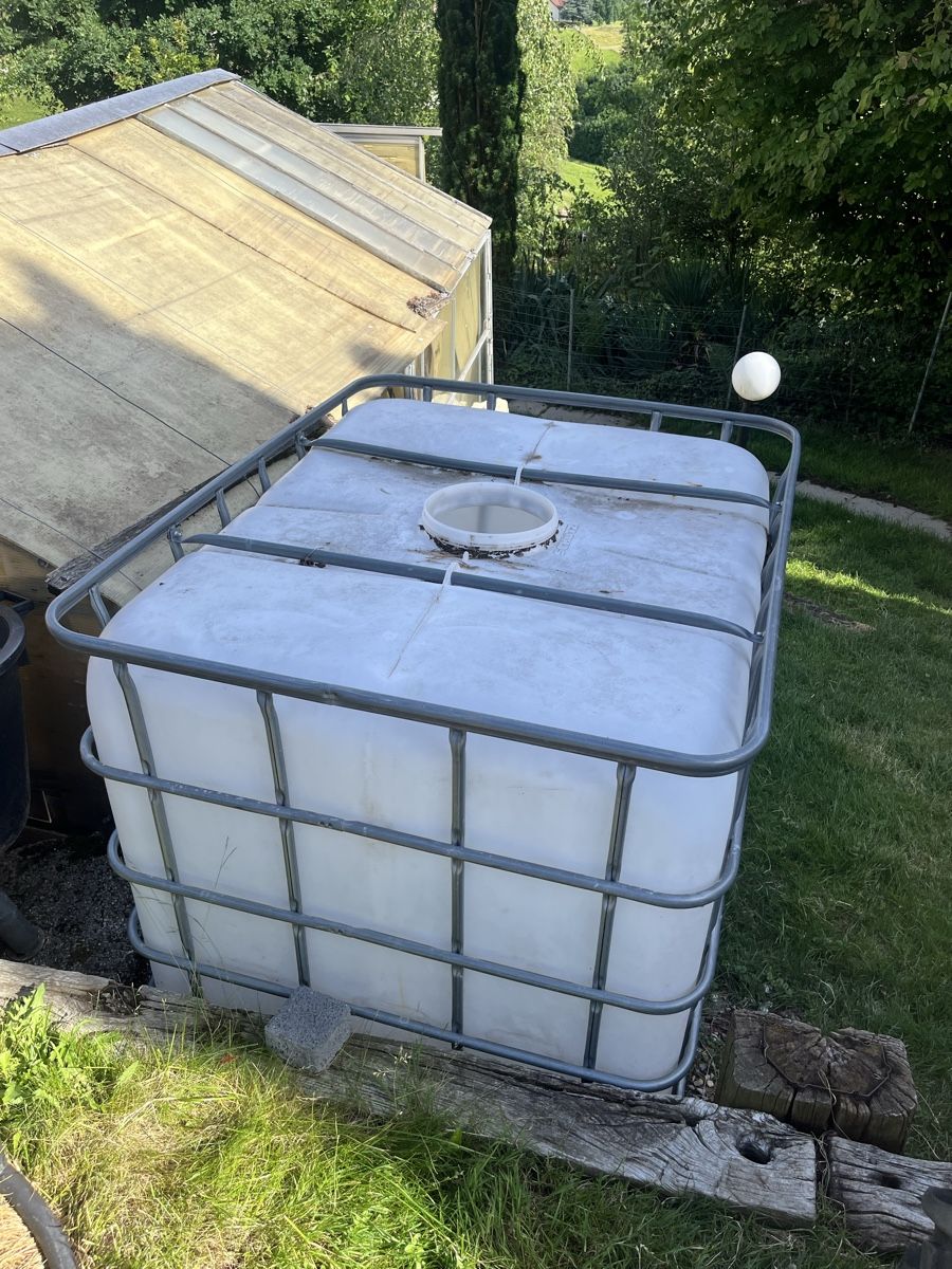 Tränken & Tröge: 1000L Wassertank  – Gebraucht aus Gommiswald von diegoe_ 3