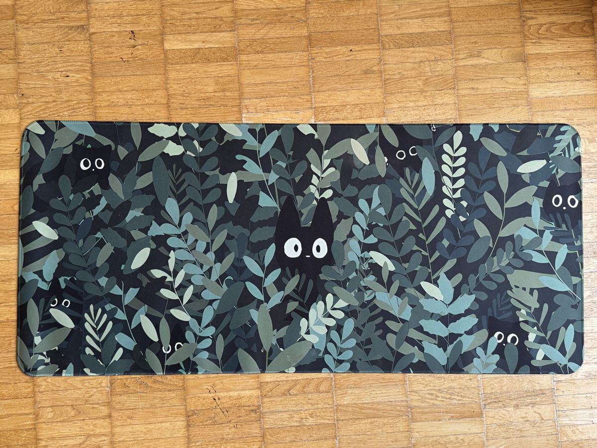 Tappetini per mouse: Cat Print Desktop Mat, 40 x 90 cm – Usato da Effretikon venduto da expiredrice