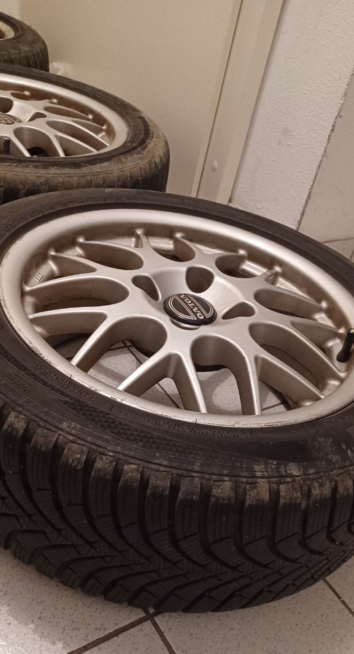 Bbs Cerchioni: Jantes BBS 16" Volvo V40 1996-2003  – Usato da Assens venduto da Lacata21