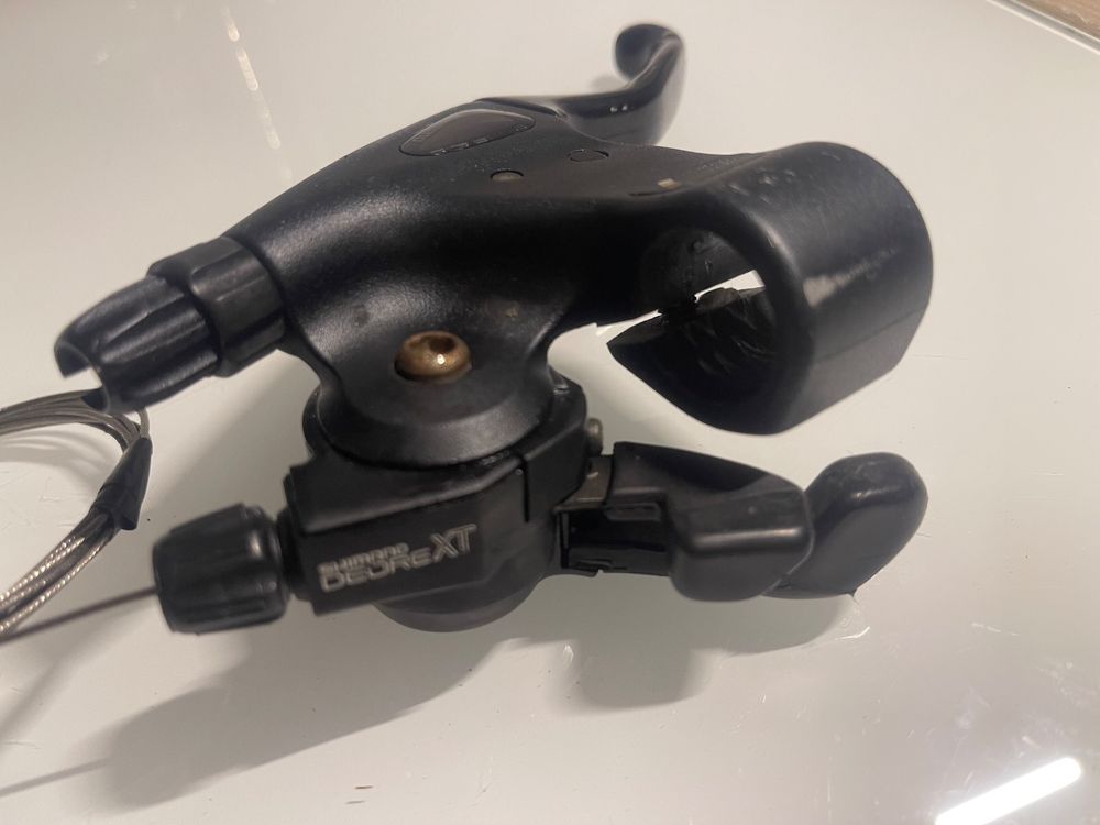 Levier De Frein Et Manettes Shimano Deore XT ST-M092 – VTT 3x7 Vitesses – NOS Années 90