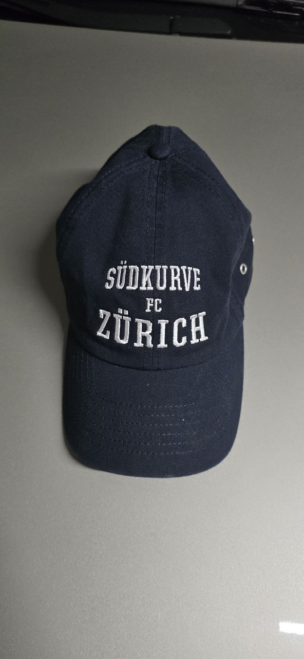Sonstige Kleidung & Accessoires: südkurve Kappe – Gebraucht aus Dietikon von Aliba.M