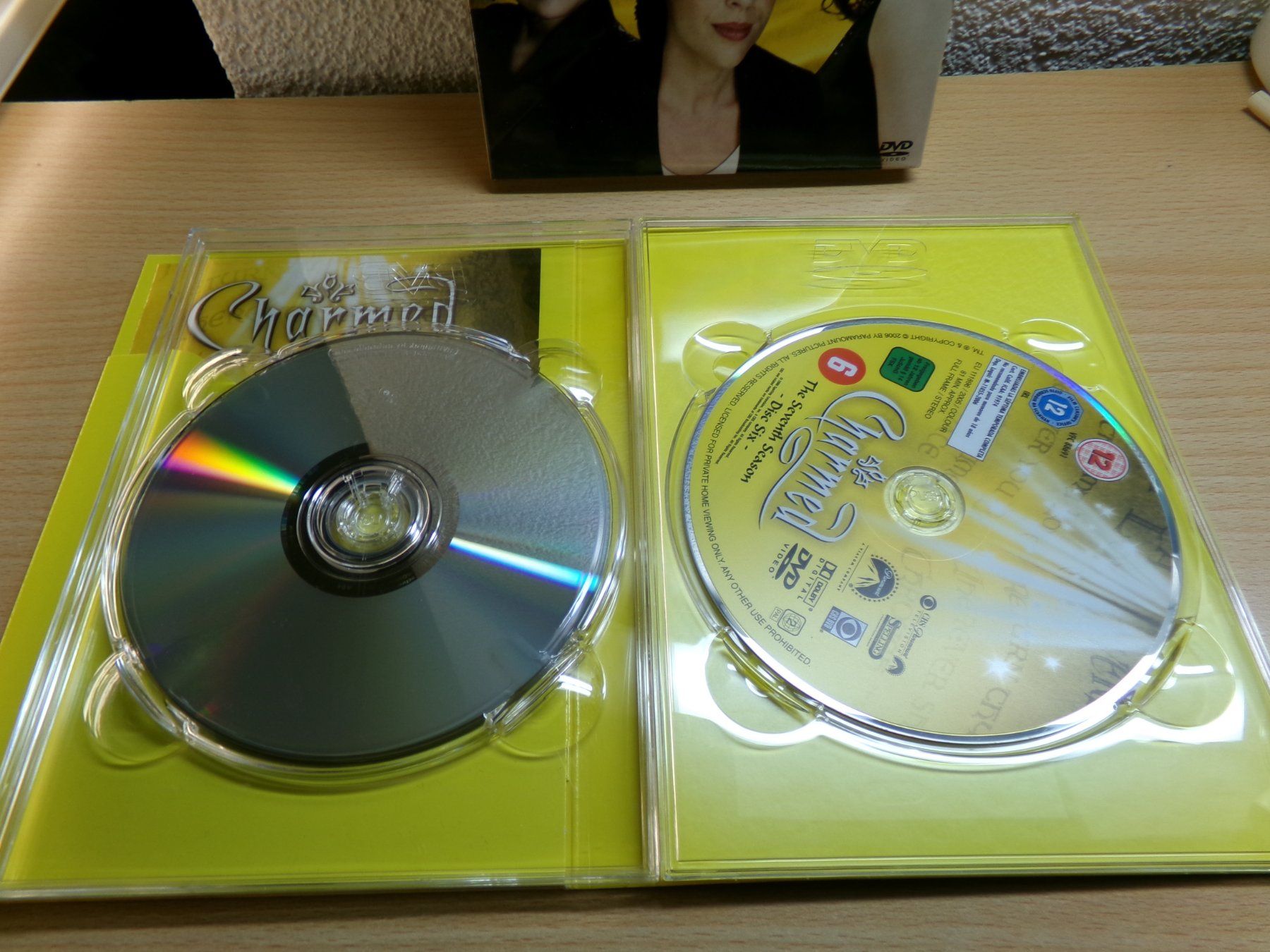 Tutti i DVDs: Charmed Staffel 7.2 – Usato da Hombrechtikon venduto da Maloev17 4