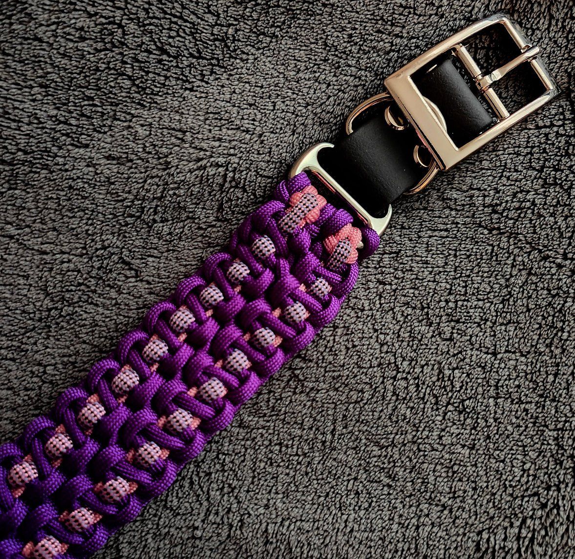 Guinzagli & Collari: Neu! Hundehalsband Gr. S/M – Nuovo (secondo la descrizione) da Kandergrund venduto da Sam1818 1