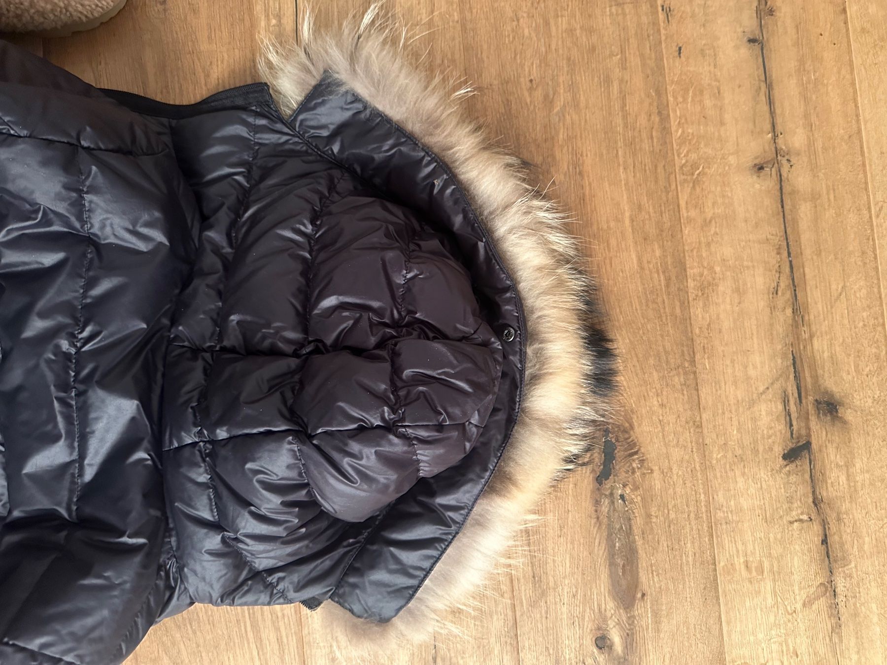 Moncler Vestes: Moncler winter jacket with fur , size 2 black – Neuf (Voir description) à Confignon par lynningva 6