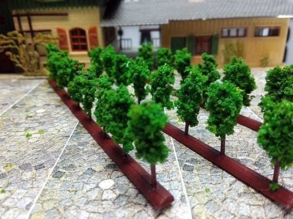 Modellini di ferrovie: Mini-Bausatz 8 Weinreben, Spur H0 – Nuovo e nell'imballaggio originale da Luzern venduto da Salefactory