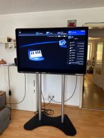 Sharp Aquos 52-Zoll-Fernseher mit stabielen stender
