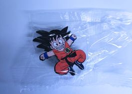 Pin Son Goku jumping aus Dragonball