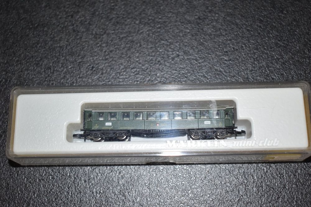 Maerklin H0, wagon voyageurs 2ème classe en métal (Gebraucht) in Nyon für CHF 4 - nur Abholung