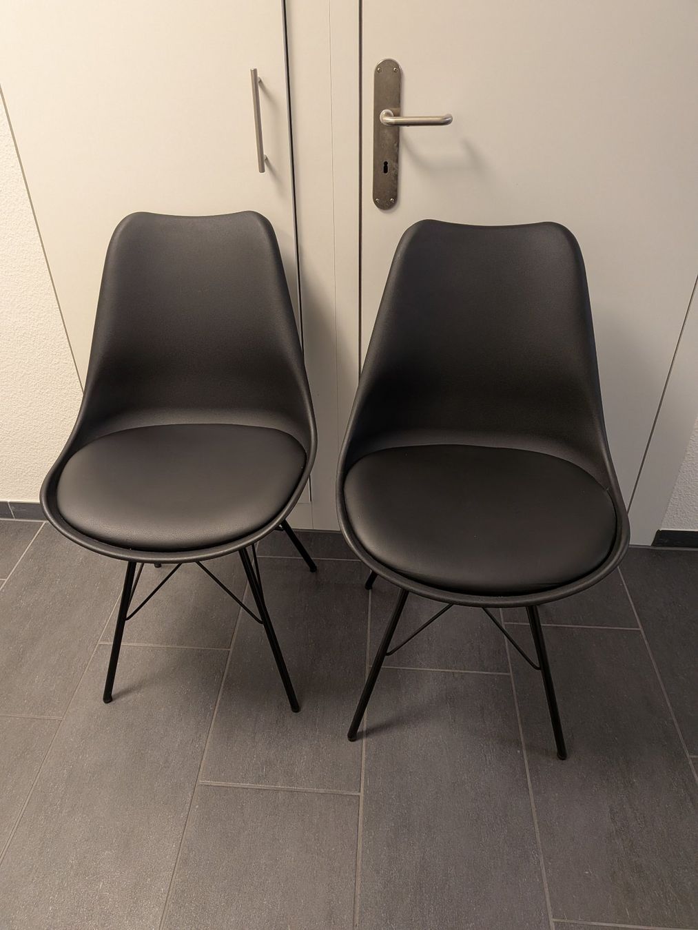 Stühle: 6x Esszimmerstühle Schwarz – Gebraucht aus Zürich von zotac 1