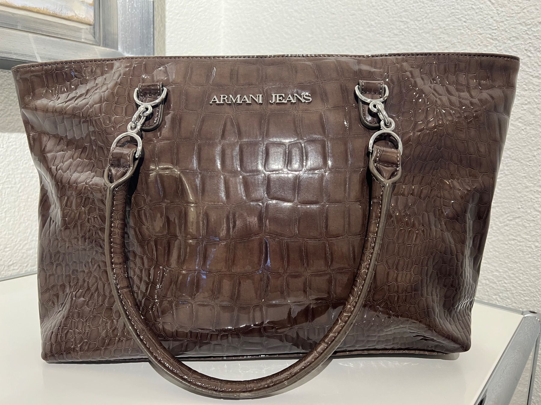 Taschen für Damen: Tasche Armani Jeans – Gebraucht aus Fürigen von beccaris
