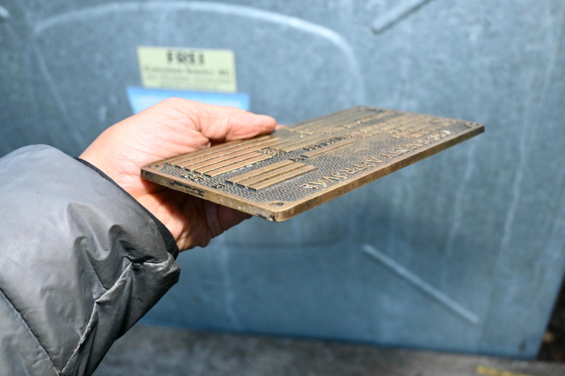 Schilder: älteres MESSINGSCHILD Container ? CSC SAFETY APPROVAL – Gebraucht aus Pfaffhausen von mono_rec 7