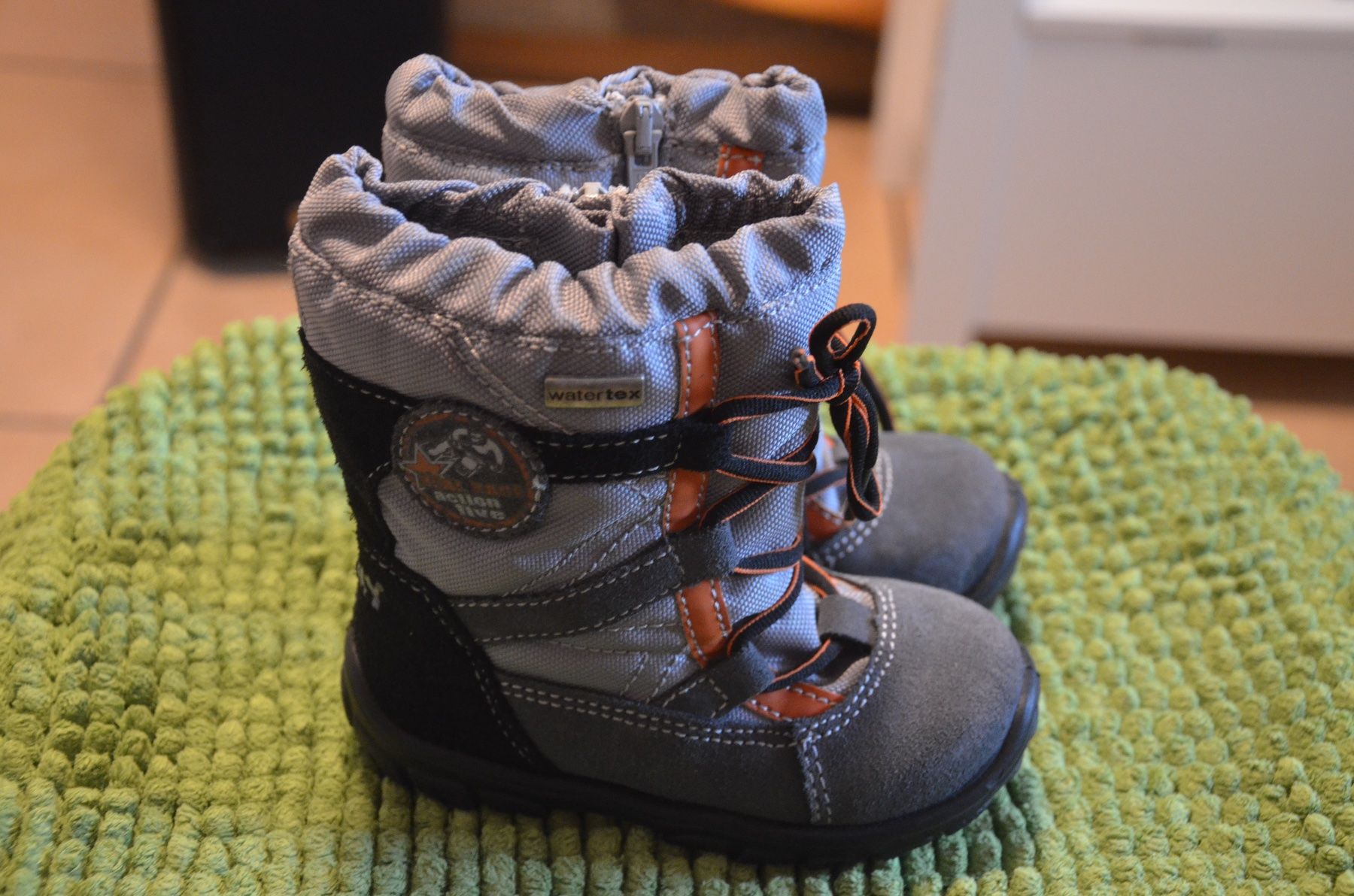 Scarpe per ragazzi: NO 23 NEU – Nuovo e nell'imballaggio originale da Chiasso venduto da Dolly015