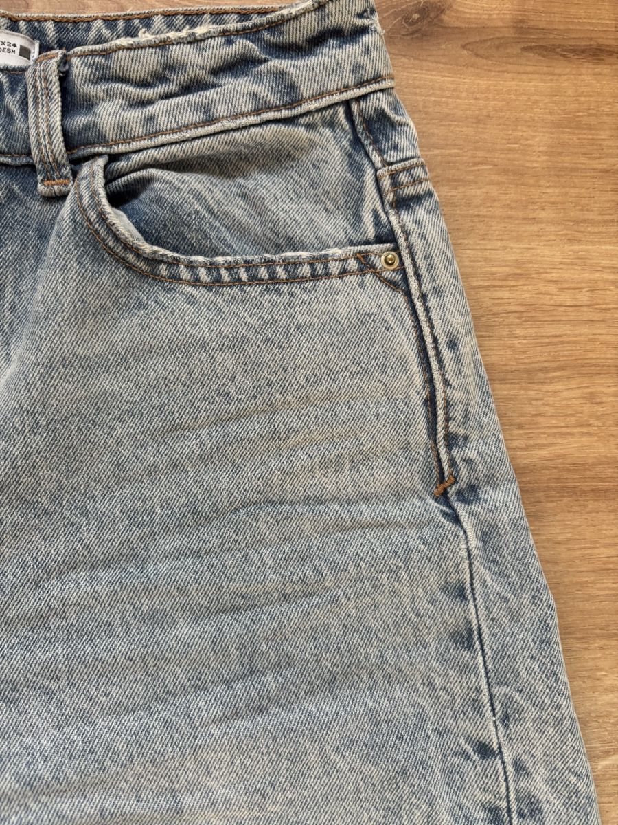 Zara Jeans: jeans bleu Zara, taille 34 – Nuovo (secondo la descrizione) da Tavannes venduto da callie.mcli 1