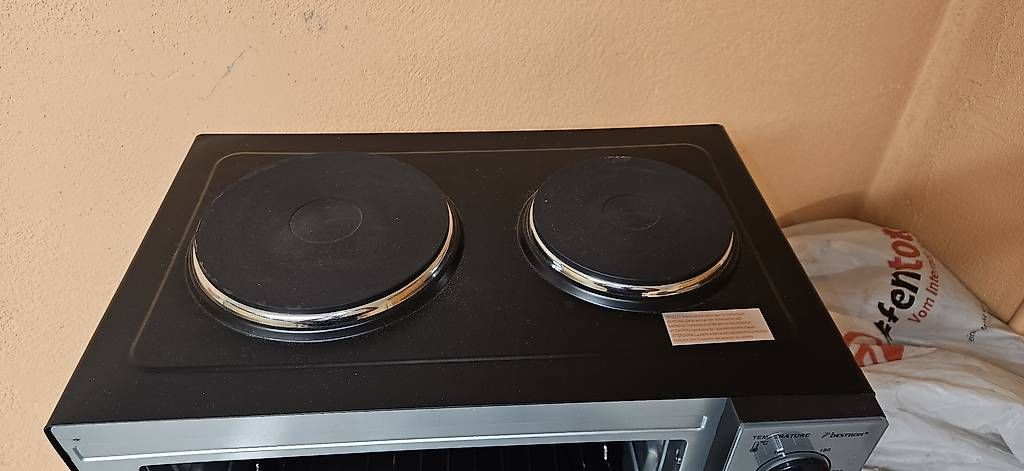Cucine: Camping Backofen mit doppelkochplatte – Usato da Entlebuch venduto da Speedy1003 2