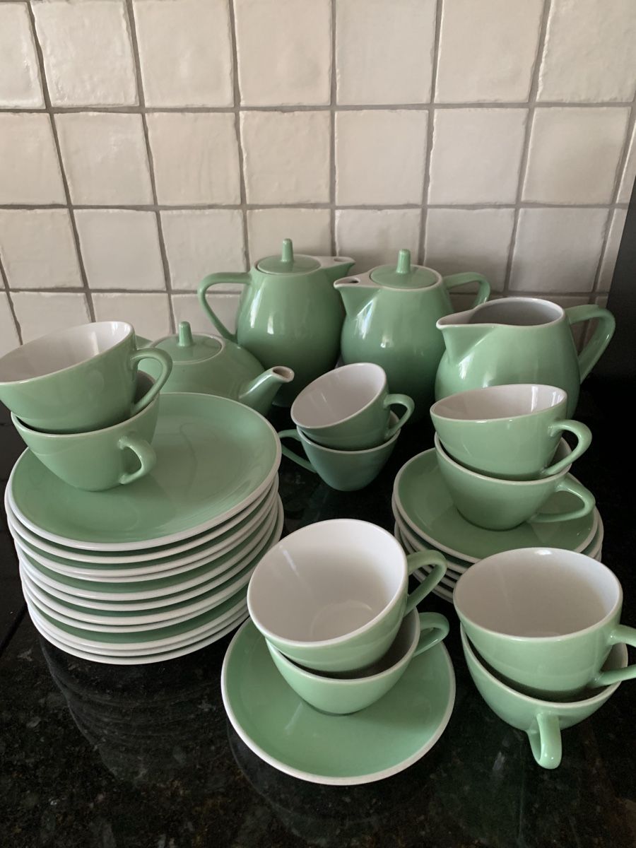 Rössler Set di piatti: Vintage Rössler Geschirr, 32 tlg. – Usato da Egg b. Zürich venduto da ohtannenbaum